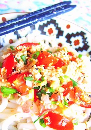 簡単♪ツナとたっぷり薬味のぶっかけうどん-レシピのメイン写真