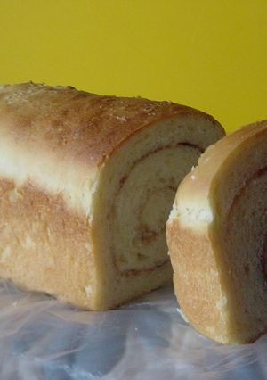 レンジ発酵☆ロールケーキみたいなパン-レシピのメイン写真