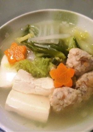白菜と鶏ごぼうすりみの汁物-レシピのメイン写真