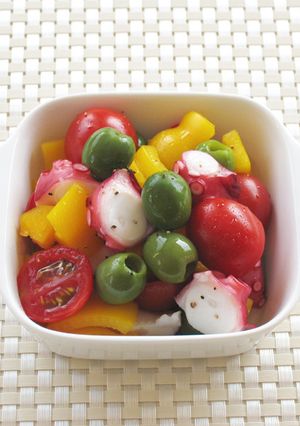 彩り野菜とタコとオリーブのマリネ-レシピのメイン写真