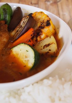 グリル夏野菜とチキンのスープカレー-レシピのメイン写真