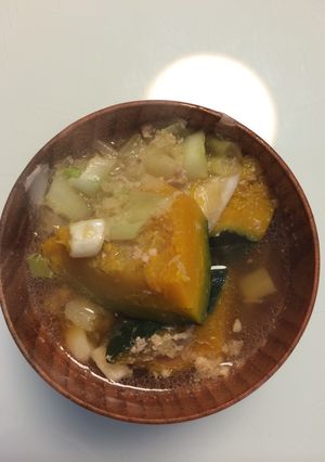 かぼちゃ鶏ひき肉の生姜ねぎ和風スープ-レシピのメイン写真
