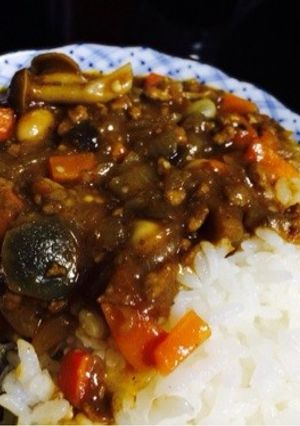 市販のルーで簡単野菜たっぷりキーマカレー-レシピのメイン写真
