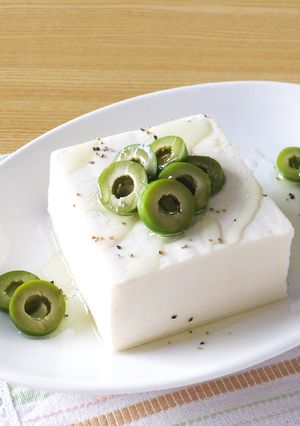 オリーブで♪イタリアンな冷奴-レシピのメイン写真