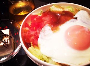 ハワイアングレービーの簡単ロコモコ丼-レシピのメイン写真