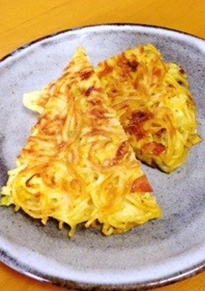 ラーメンが残ったので焼いてみた-レシピのメイン写真