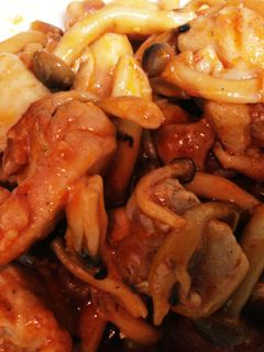 とり肉としめじのケチャップ炒め-レシピのメイン写真