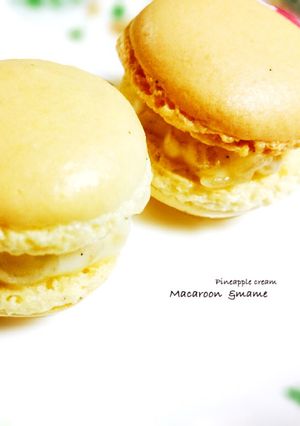 マカロンに♪パイナップルバタークリーム♡-レシピのメイン写真
