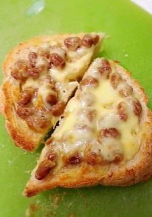 子供も満腹朝食♪納豆チーズトースト-レシピのメイン写真