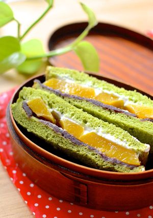 黄桃缶で✿秋色✿和風フルーツサンド-レシピのメイン写真