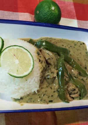 へべすバターライスとチキンバジルカレー-レシピのメイン写真