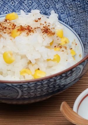 とうもろこしご飯+粉しょうゆ-レシピのメイン写真