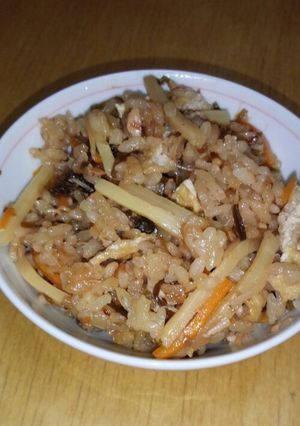 具だくさん炊き込みご飯-レシピのメイン写真