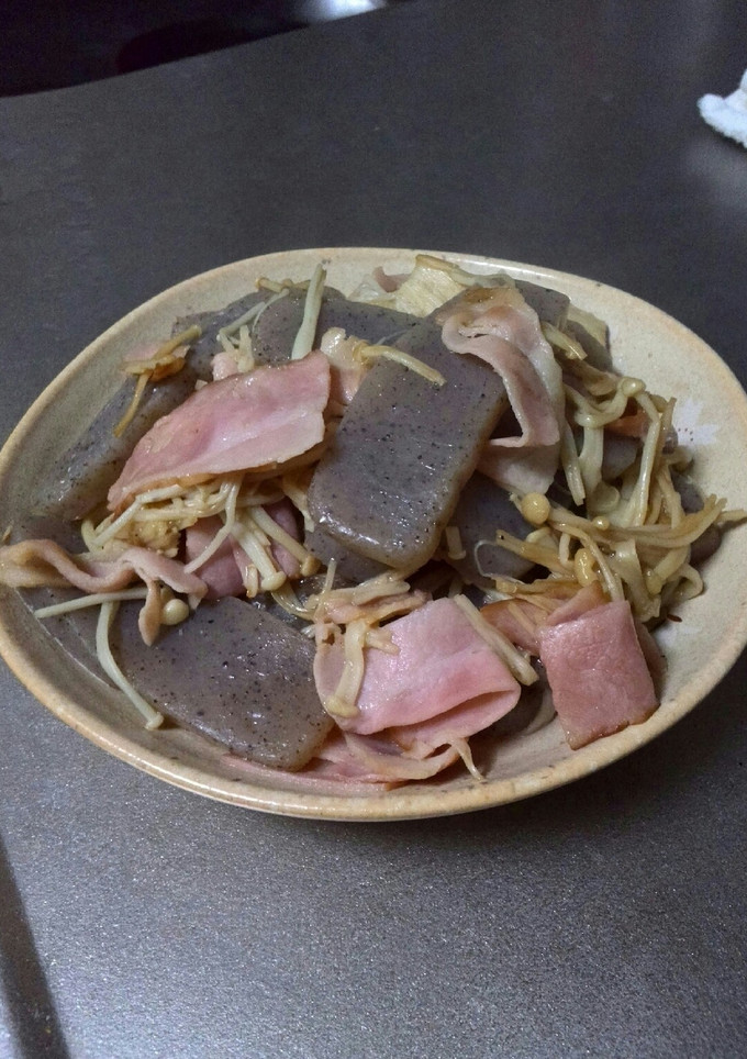 こんにゃくとえのきのベーコン炒め-レシピのメイン写真