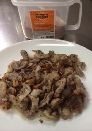ビオソルトで豚肉カリカリガーリック焼き-レシピのメイン写真