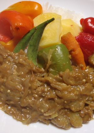 茄子の大量消費…水を入れない夏野菜カレー-レシピのメイン写真