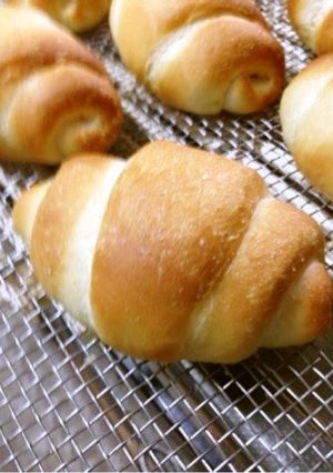 じゅわっと美味しい☆塩バターパン-レシピのメイン写真