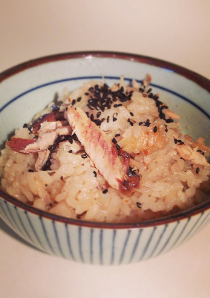 新生姜と秋刀魚の炊き込みご飯-レシピのメイン写真