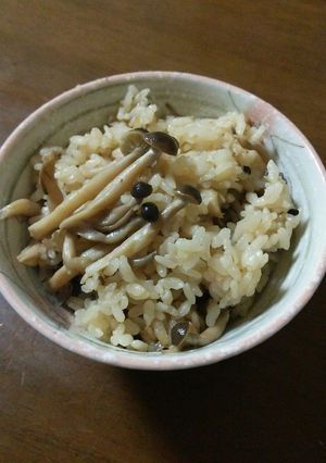 しめじだけ!?ご飯♪-レシピのメイン写真