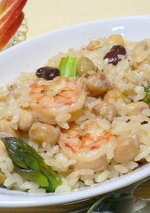 豆入りカラフル海老ピラフ-レシピのメイン写真