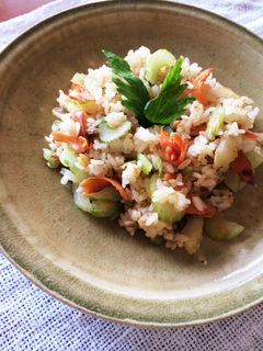 鮭とセロリのピリ辛チャーハン-レシピのメイン写真