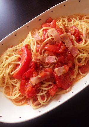 お手軽！ベーコンのトマトソースパスタ-レシピのメイン写真