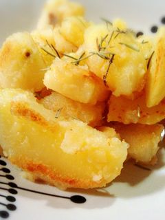 屋台の冷えたじゃがバタ Summer Ending] Deep Fried Potatoes with Butter! Summer