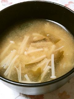 えのきとワカメの味噌汁♪-レシピのメイン写真