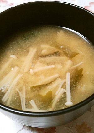 えのきとワカメの味噌汁♪-レシピのメイン写真