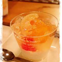 รูปของ 超簡単！ケーキ屋さんのパフェ風デザート♡