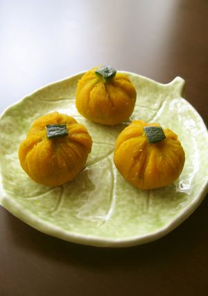 お弁当に✿レンジで簡単♪コンソメかぼ茶巾-レシピのメイン写真