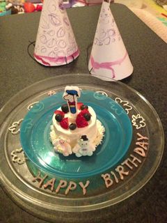 サンドイッチ食パンdeお誕生日ケーキ-レシピのメイン写真