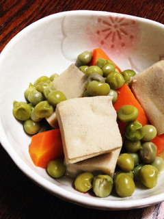 高野豆腐とえんどうの煮物-レシピのメイン写真