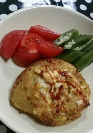 カレー風味のエッグオニオンパン-レシピのメイン写真