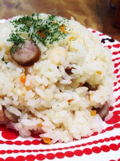 炊飯器で!シーフードミックスでピラフ-レシピのメイン写真