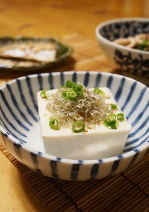 後一品に☆じゃこと胡麻の冷奴-レシピのメイン写真