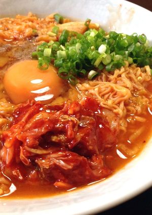 超簡単　３倍旨い赤いチキンラーメン-レシピのメイン写真