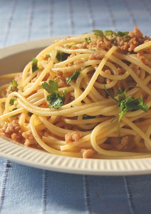 イタリアンパセリと鶏挽き肉の和風パスタ★-レシピのメイン写真