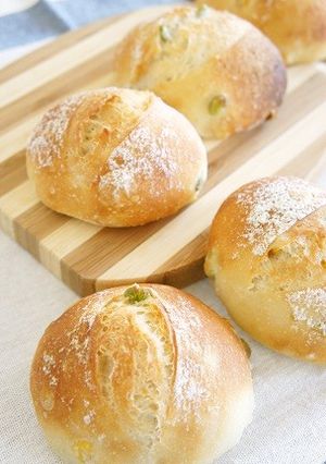 自家製酵母でコーンと枝豆のパン-レシピのメイン写真