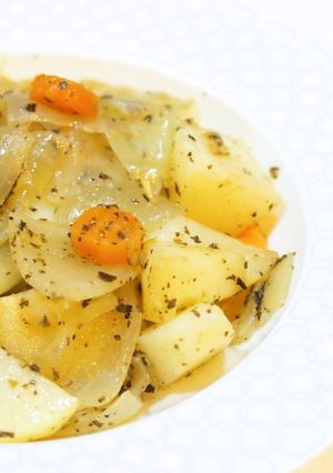レモン風味のシンプルな、バジル野菜炒め-レシピのメイン写真