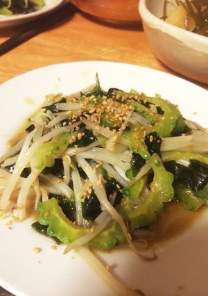ワカメともやしのごま油炒め-レシピのメイン写真
