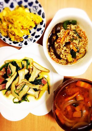 サラダほうれん草のエリンギバター-レシピのメイン写真