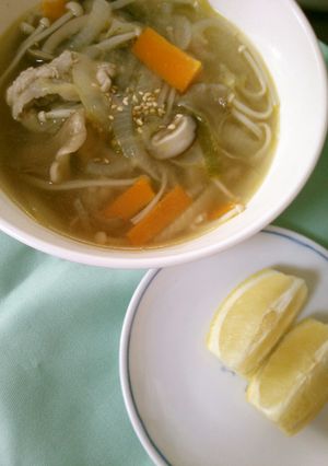 きのこ 豚肉の ナンプラー 塩スープ-レシピのメイン写真