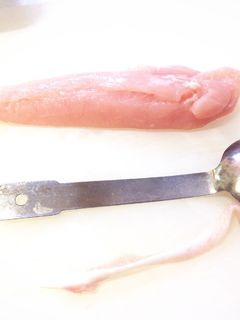 鶏ササミの筋を取る方法-レシピのメイン写真