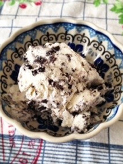 クッキー&クリームアイス(まぜるだけ)-レシピのメイン写真
