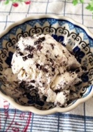 クッキー&クリームアイス(まぜるだけ)-レシピのメイン写真