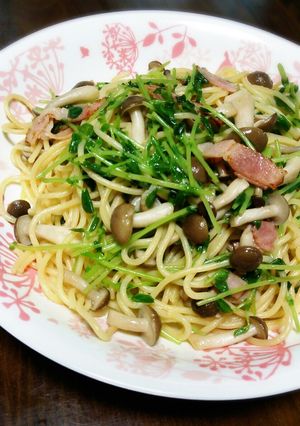 しめじと豆苗のパスタ-レシピのメイン写真