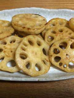 簡単!シャキッ☆レンコンのバター醤油炒め-レシピのメイン写真