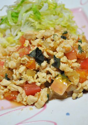 鶏とトマトのバジル炒め-レシピのメイン写真