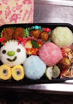 キャラ弁 カラフルいもむしさん♡-レシピのメイン写真